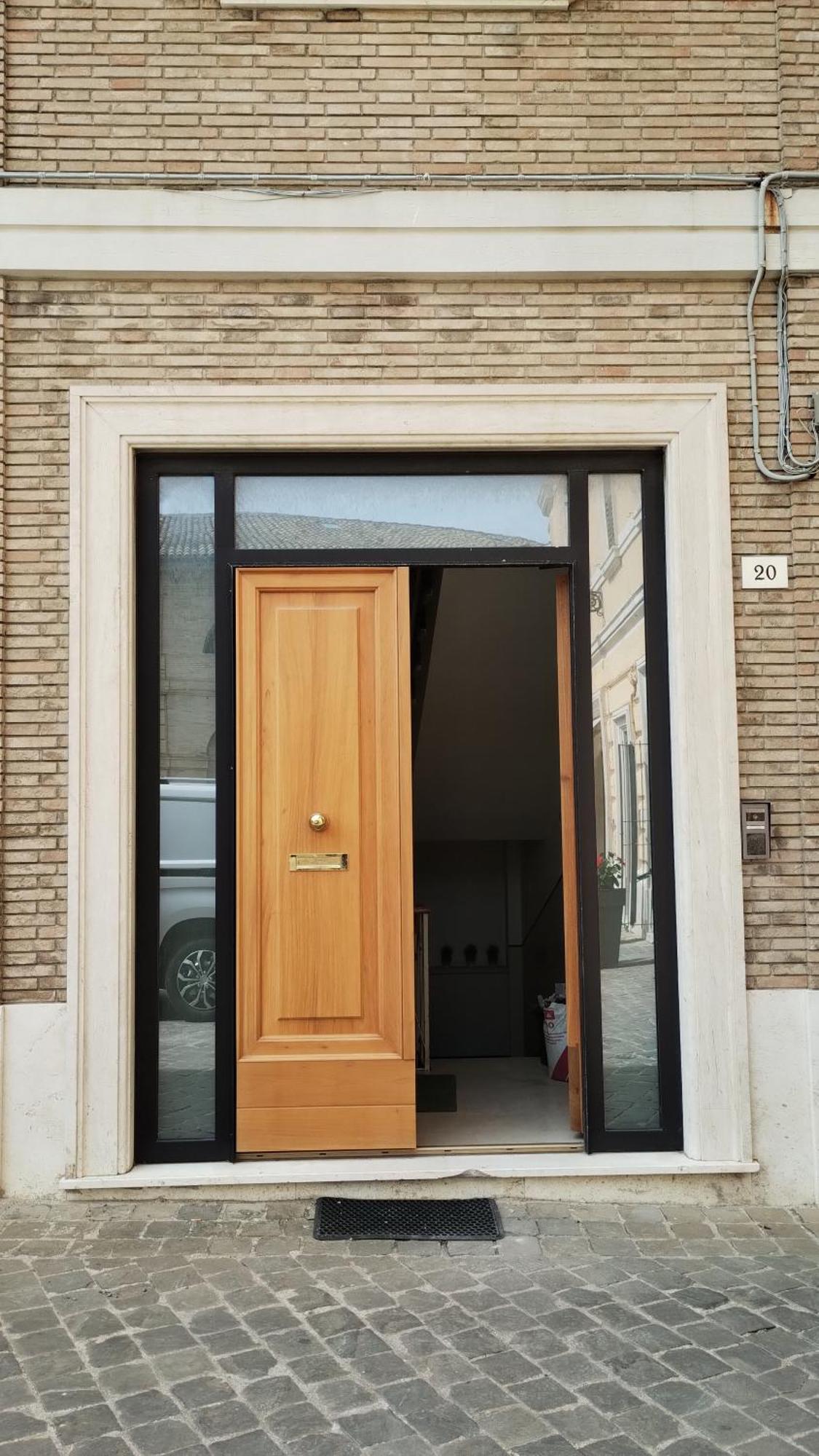 Palazzo Cavalletti - Appartamenti Nel Cuore Di 西尼加利亚 外观 照片